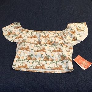 XL Kortni Jeane Ruffle Around Top Tiger